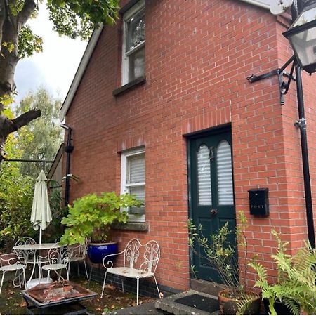 Apartament Self Contained Coach House In Leafy South Belfast The Location Is Not Accurate Zewnętrze zdjęcie